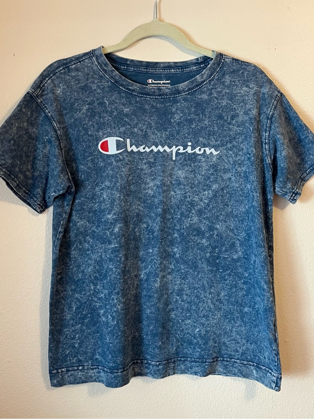 Champion Women’s Oversized Blue Acid Wash Short Sleeve Tee T-Shirt